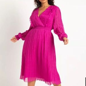 Eloquii NWT Surplice Bodice Pleated Dress size 16 in Pink Clover